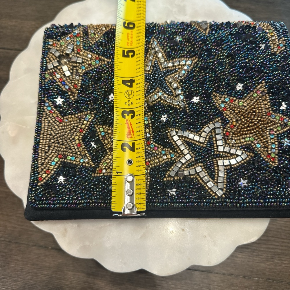 Starry Beaded Clutch‎ - Picture 4 of 5